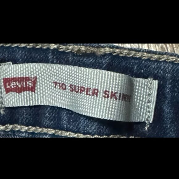 5T Jeans - Picture 2 of 4